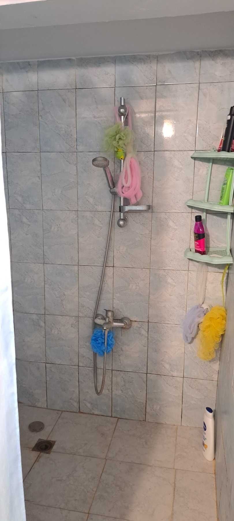 Продава къща в с.Искър