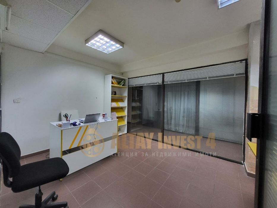 Продава се Офис в Варна, Център - 15 кв.м за 2067 €/кв.м - Снимка #5