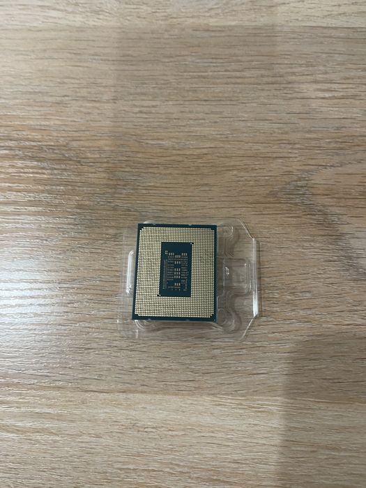 Процессор intel i5-12400f