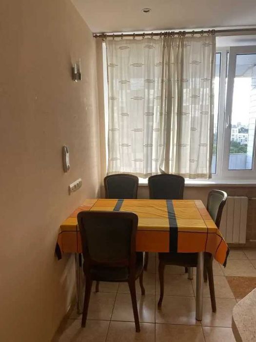 Двустаен имот в кв.Фондови жилища