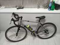 Cursiera BTwin Triban 100 nefolosita