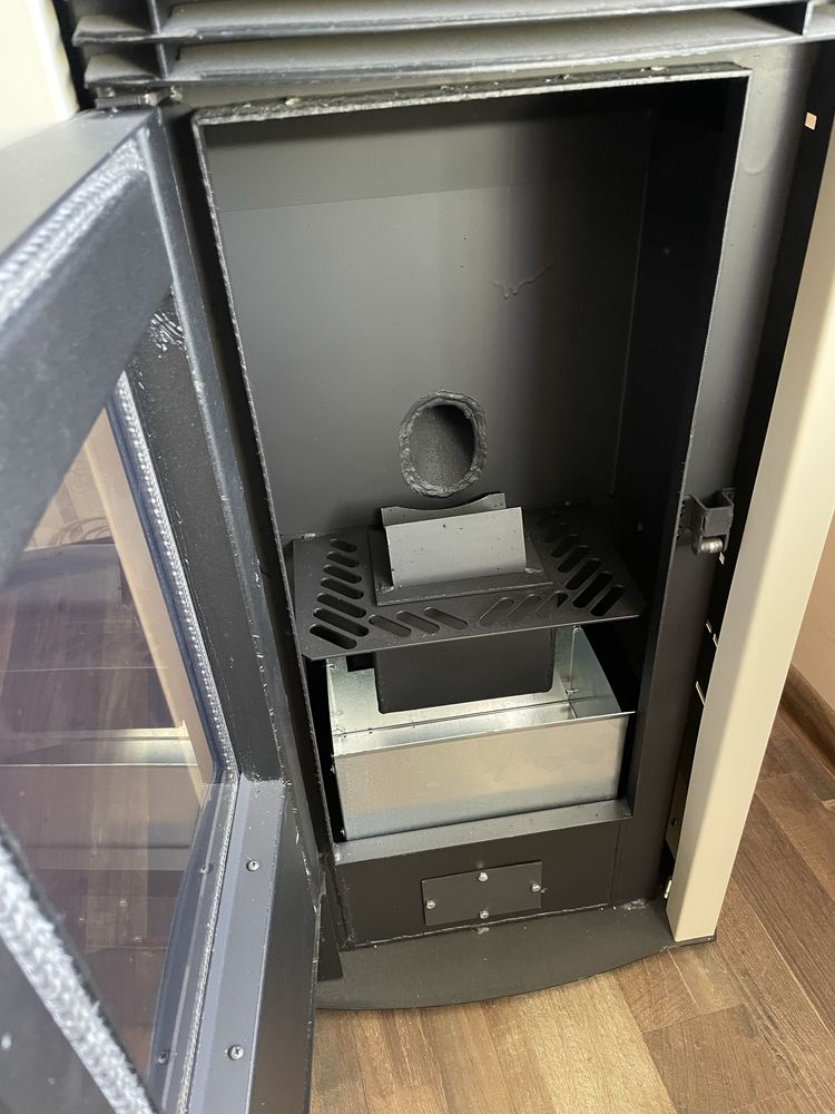 Суха пелетна камина Di Calore 10kW Бежова