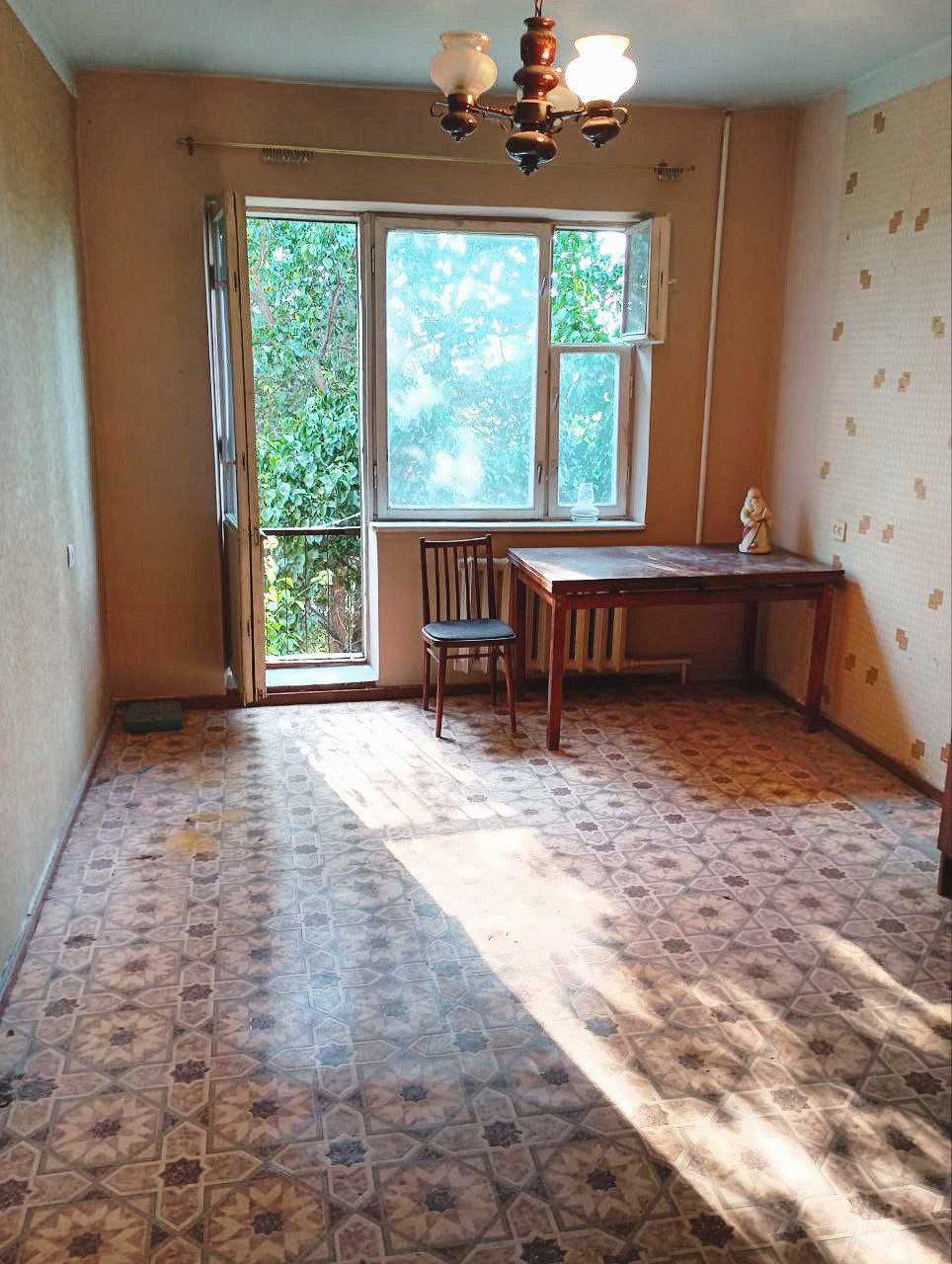 Продаётся своя 2/3/4. Бывшее общежитие. Шастри. Общая площадь 36м².