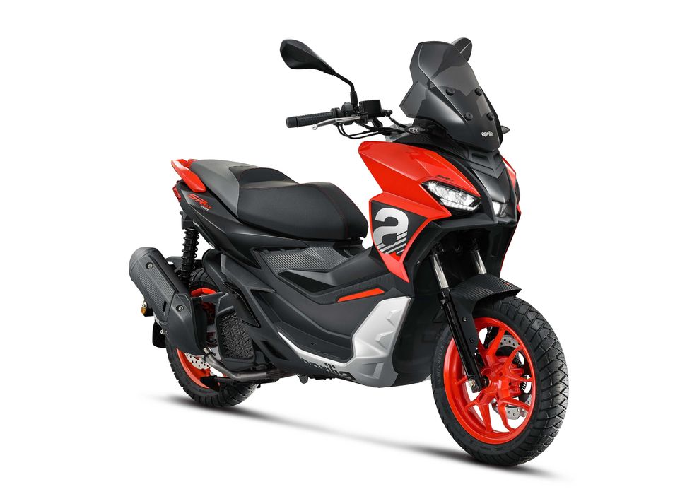 Aprilia SR GT 200