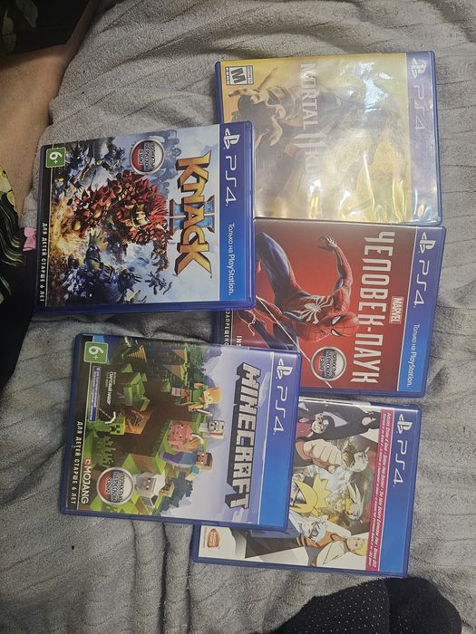 Игры на playstation 4 продаю
