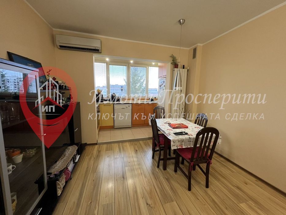 Продава се Тристаен апартамент в София, Люлин 8 - 76 кв.м за 2172 €/кв.м - Снимка #3