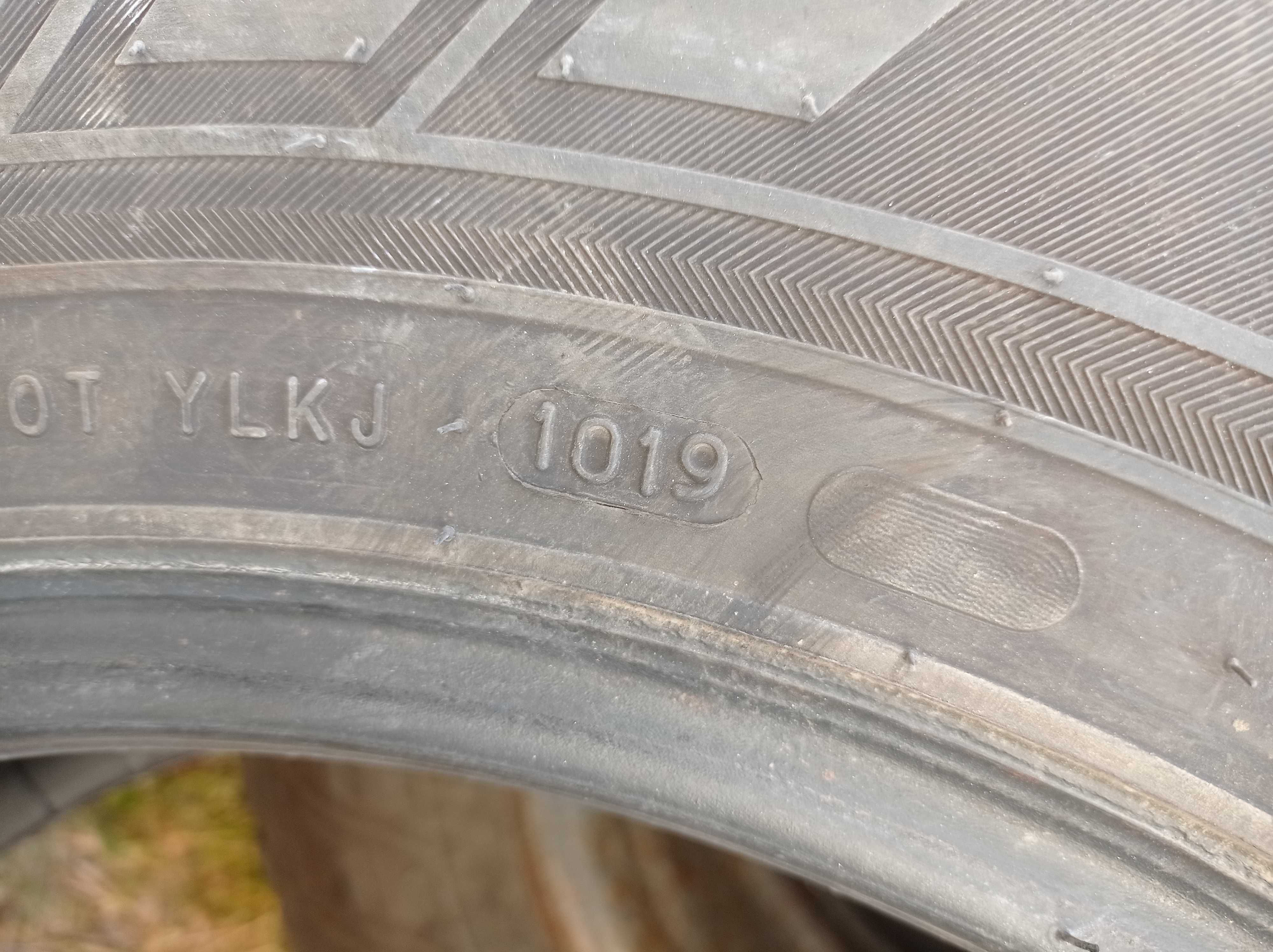 2бр.Зимни гуми NOKIAN 205R16C 110/108R-Внос от Австрия