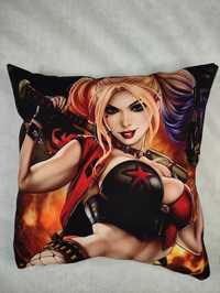 Подушка с Harley Quinn
