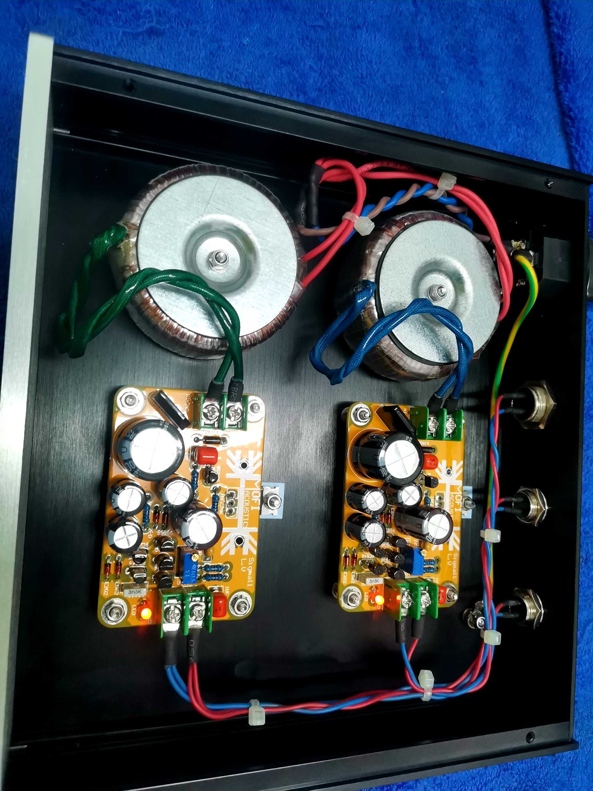 Sursă alimentare liniară audiofilă 1x12v și 2x5v NOUĂ!