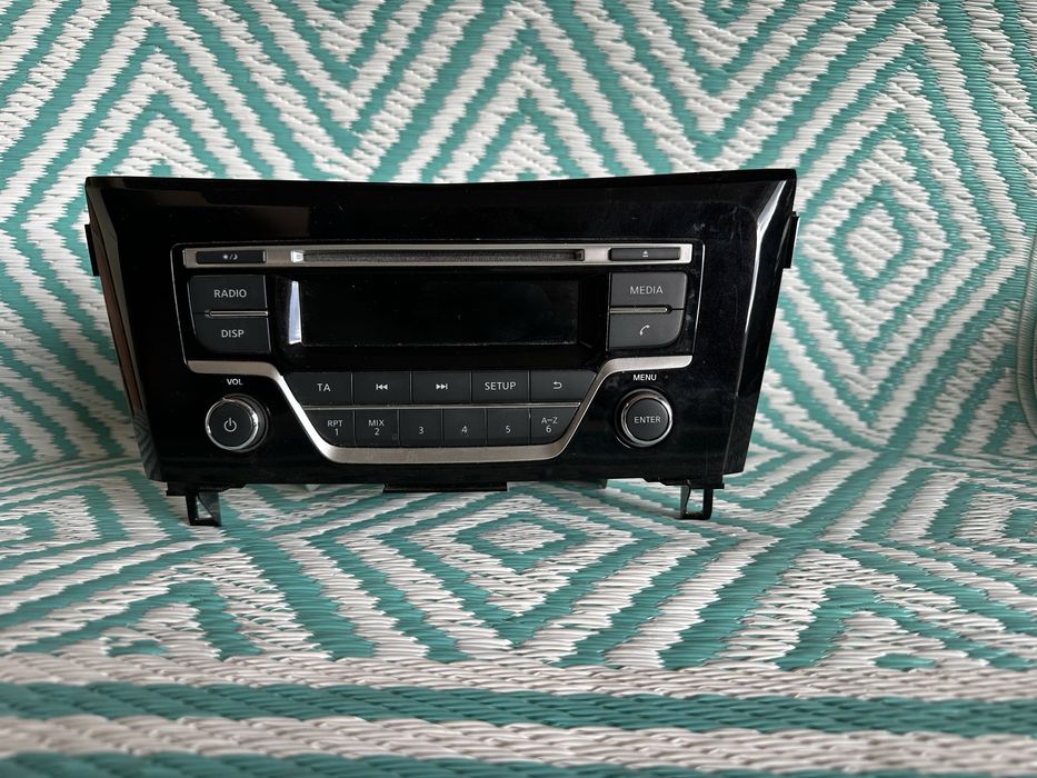 Casetofon mp3 player*Nissan Qashqai*radio cd*bluetooth!