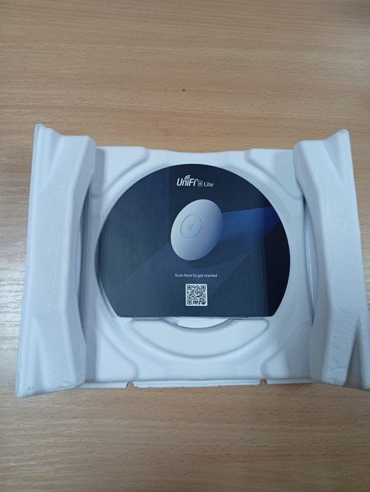Точка доступа Ubiquiti UniFi 6 Lite