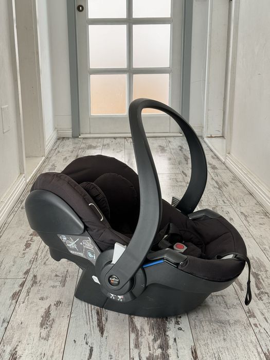 Scoica  Auto și pentru cărucior baby zen yoyo