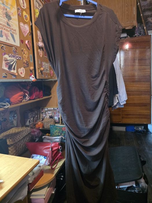 Продам  платье Amisu  на 46 р-р