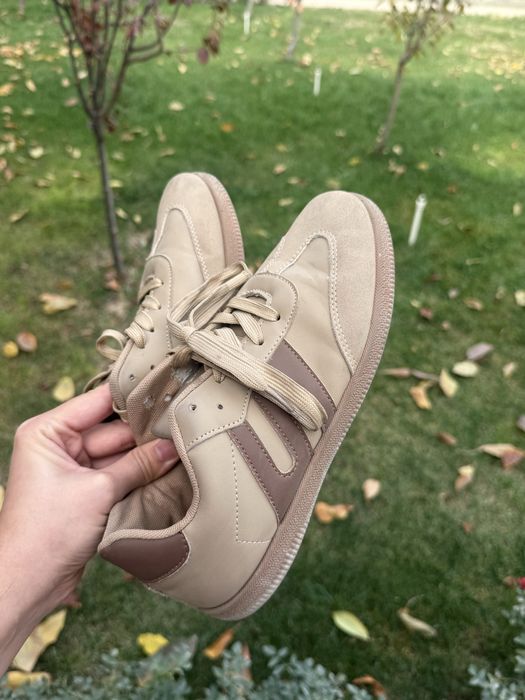 Женская обувь из ОАЭ