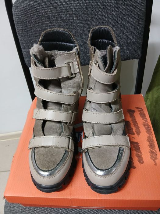 Детские зимние сопаги натуральная замша 35-размер.