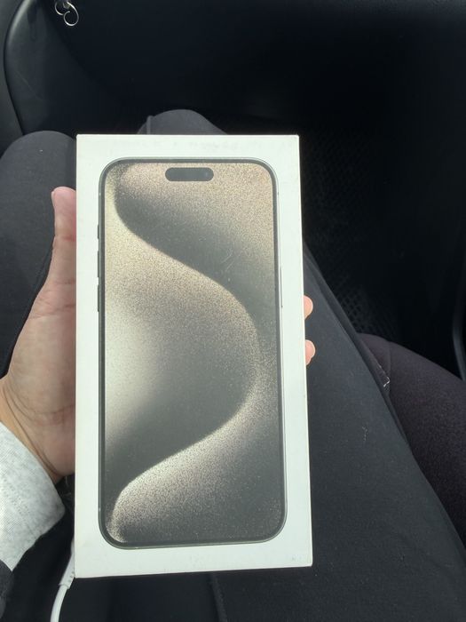 Продам Iphone 15 pro max