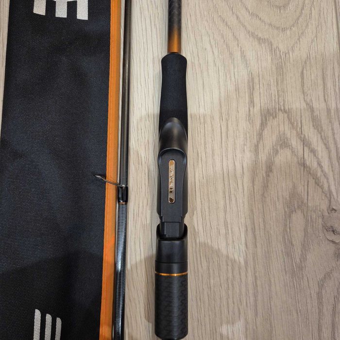 Lanseta spinning Favorite Totem TTM1-762H 2.30 m/20-60g