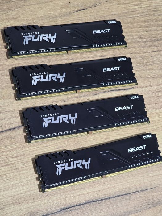 Memorie 32gb Ram ddr4 Kingston Fury 3200Mhz
