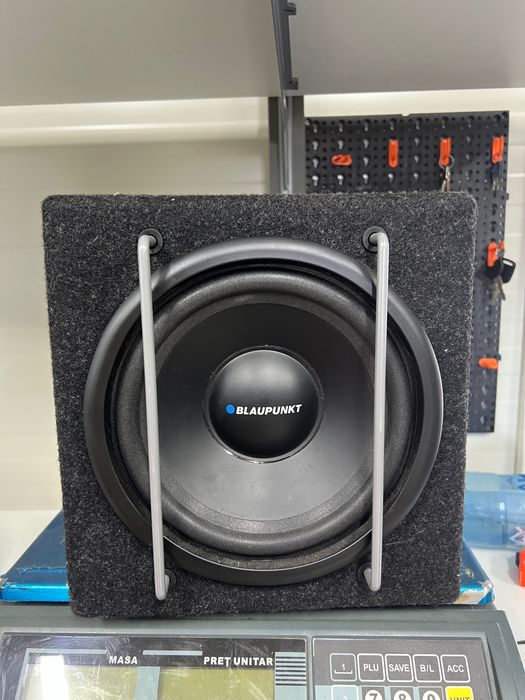 Subwofeer 200w 400lei negociabil