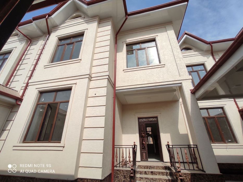 Oxunbobyev 2.5 sotok 5 xona