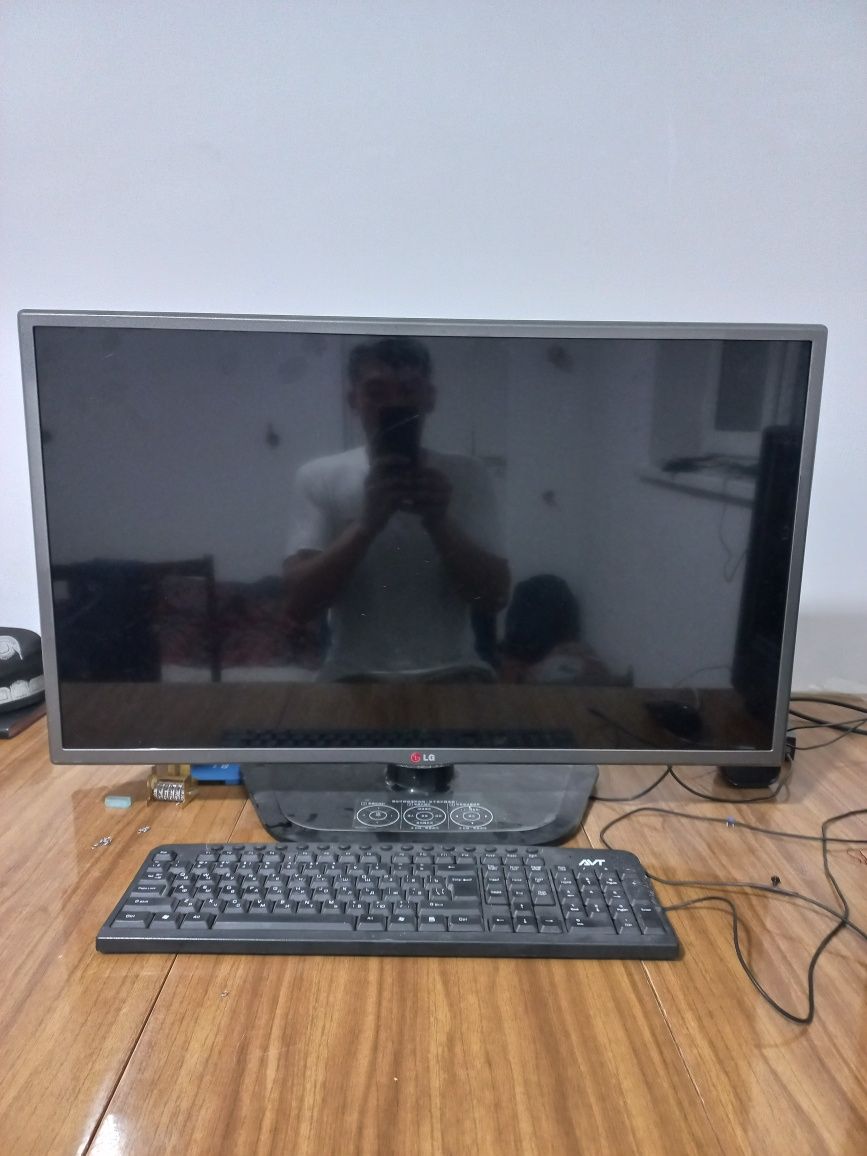 Monitor 32 dyum LG монитор manitor