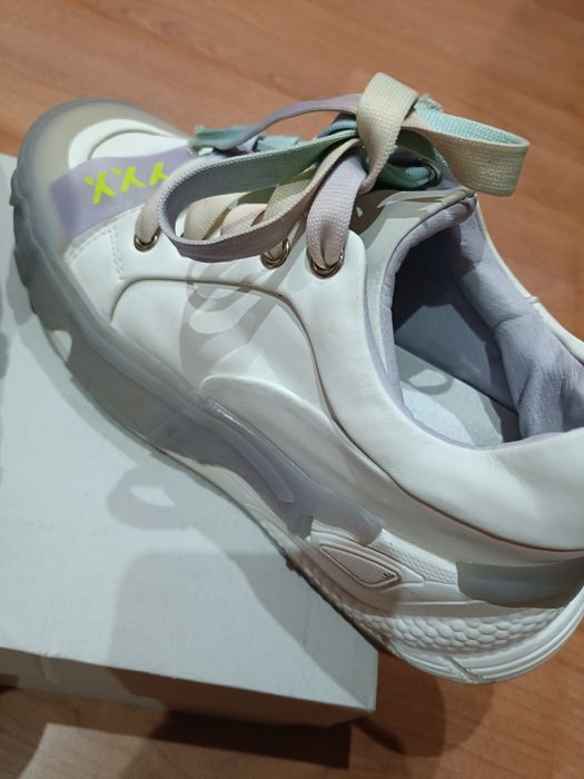 Pantofi sport din piele naturala