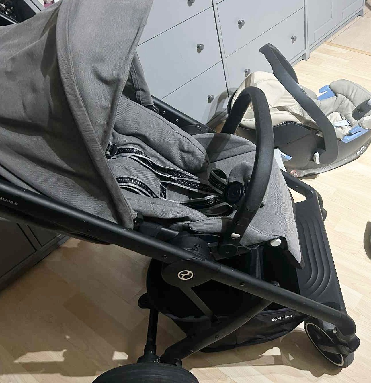 Бебешка количка Cybex Balios S Lux + столче за кола