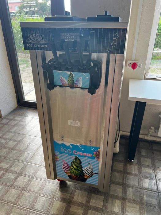 Мороженое апарат новый