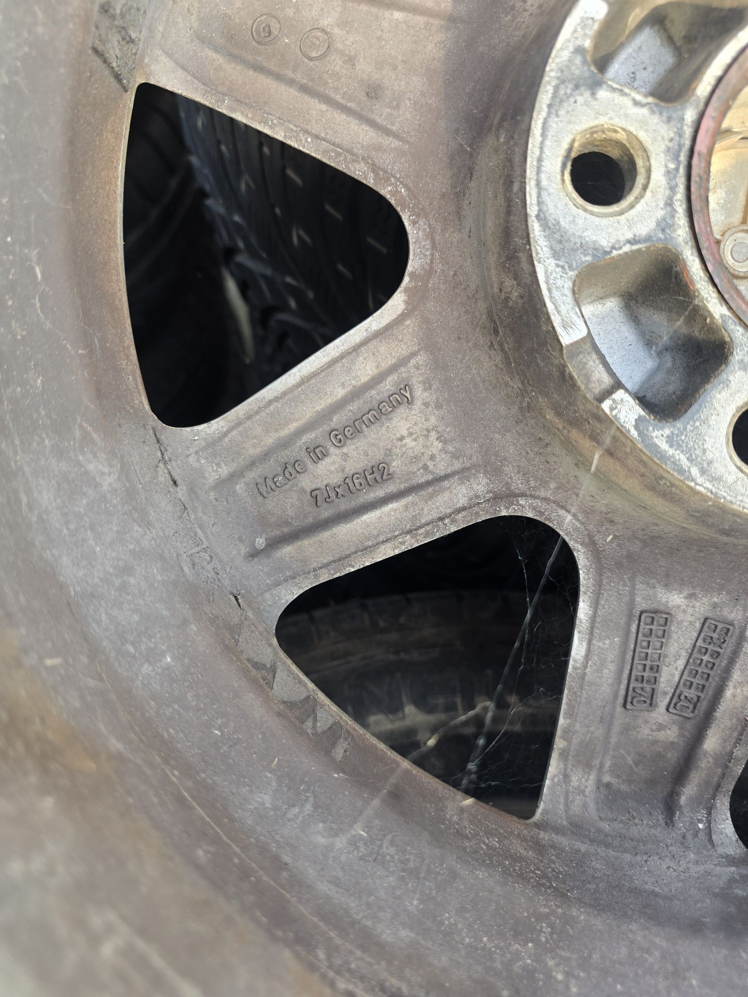 Джанти 16 / 5х120 - BMW E60 E61 5x120