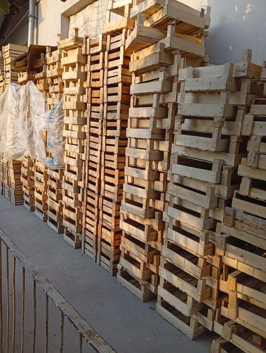 Yashik, karobkalar bor