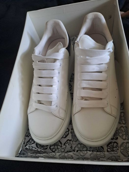 Vand adidasi Alexander McQueen originali