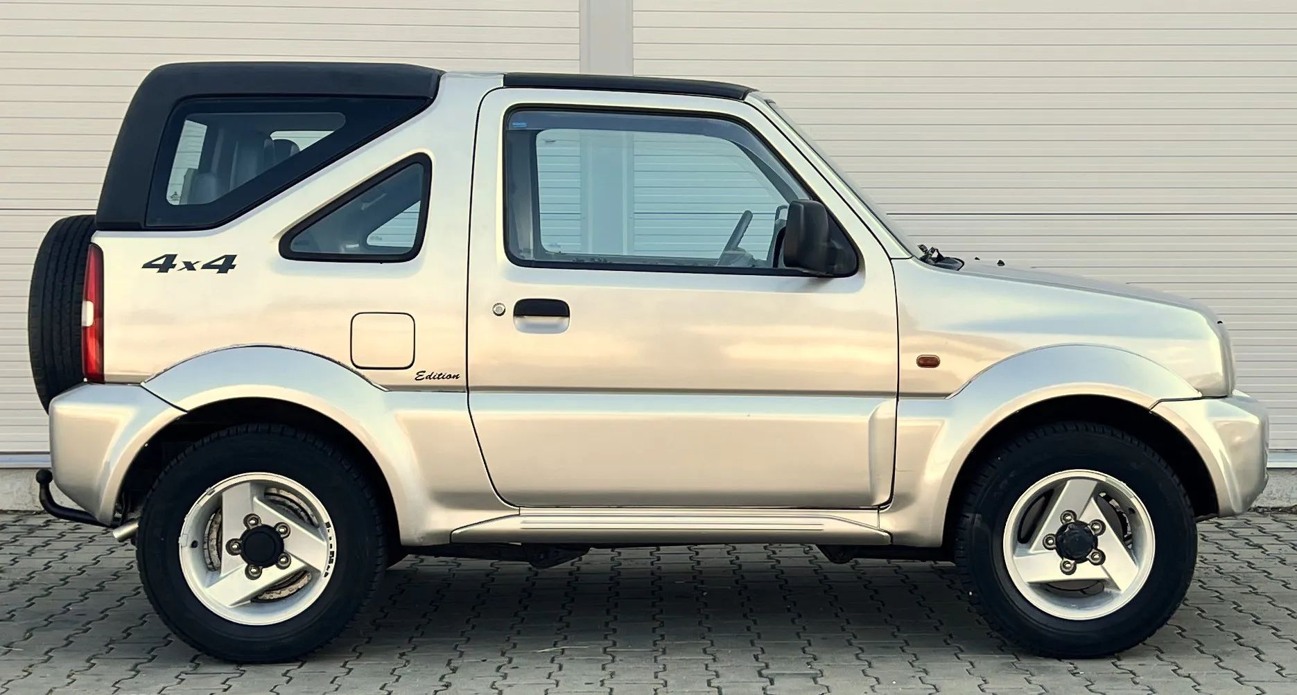 Suzuki Jimny Factura / Garantie / Rate / Blocant / Reductor