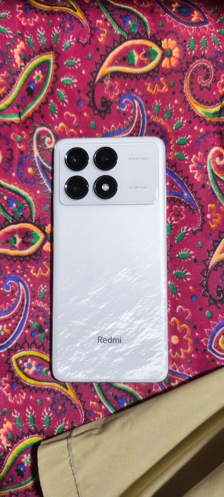 Xiaomi Redmi K70 pro oyin sevuchilar uchun ideal snapdragon8 gen3