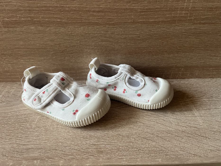 Бебешки обувки