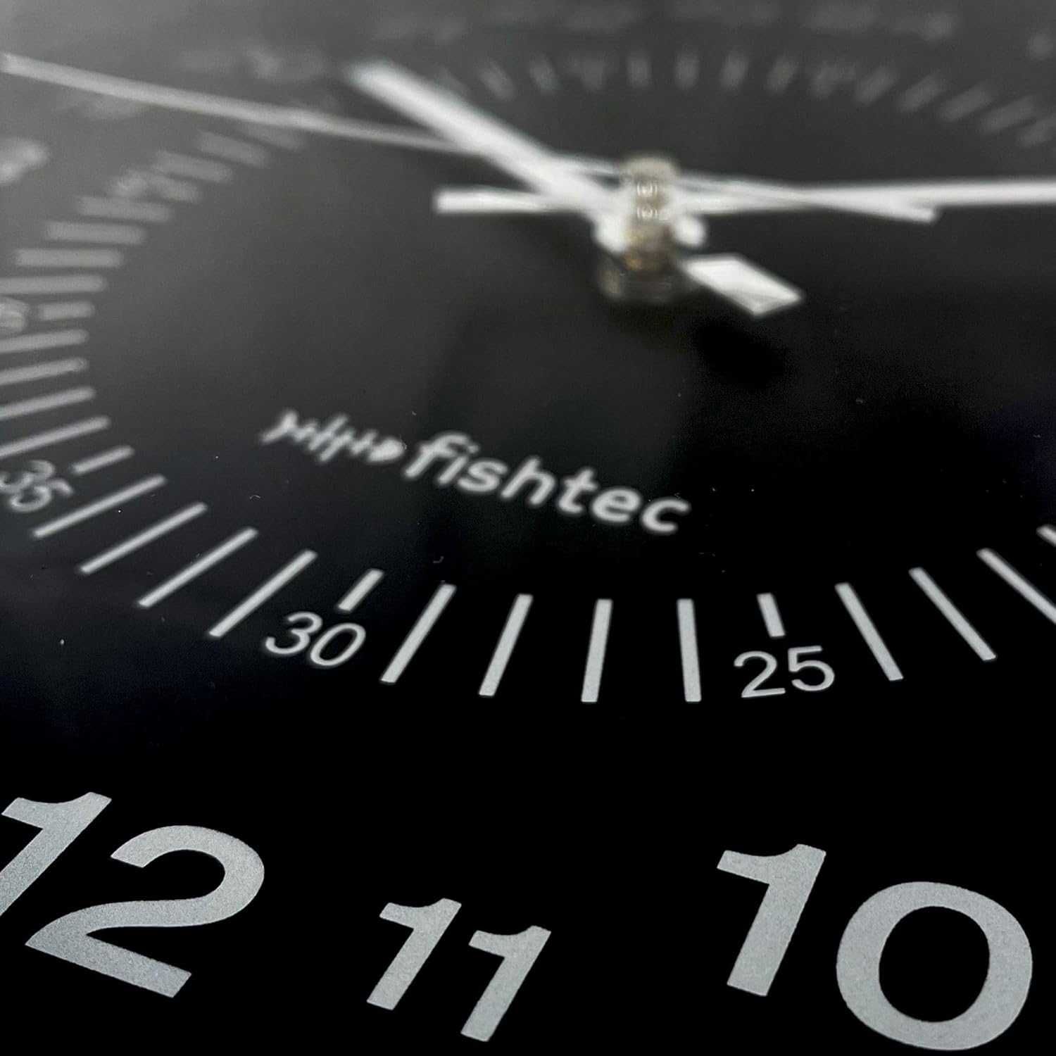 НОВ! Стенен часовник с 24-часов циферблат 30 см, черен