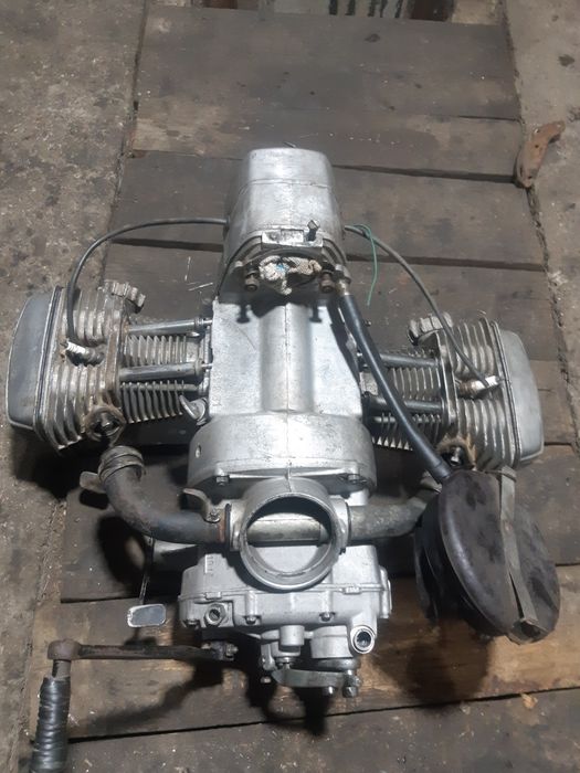 Продам запчасти на  мотоцикл Урал  и  Днепр.