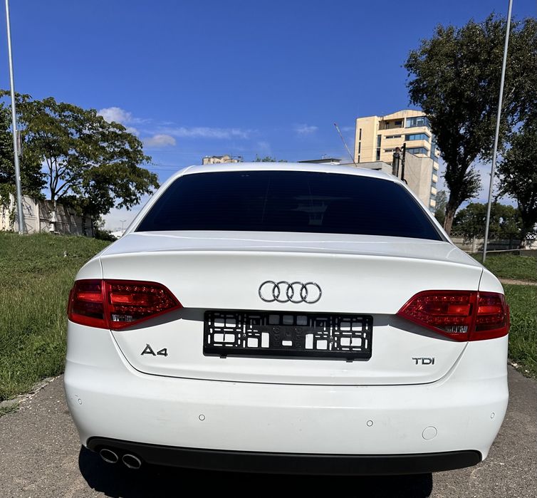 Vand Audi A4 B8 automat Înmatriculată