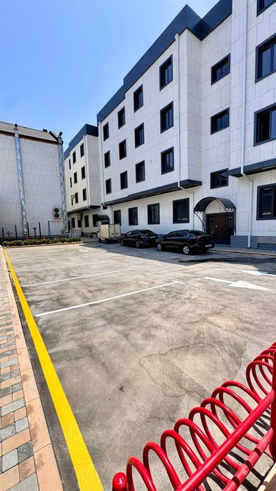 Срочно продается 3 комнатная квартира 82кв Центре города в новостройке