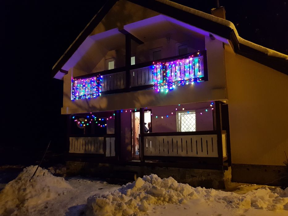 Cabana la Toplița, la 700 m de baza pârtiei de ski