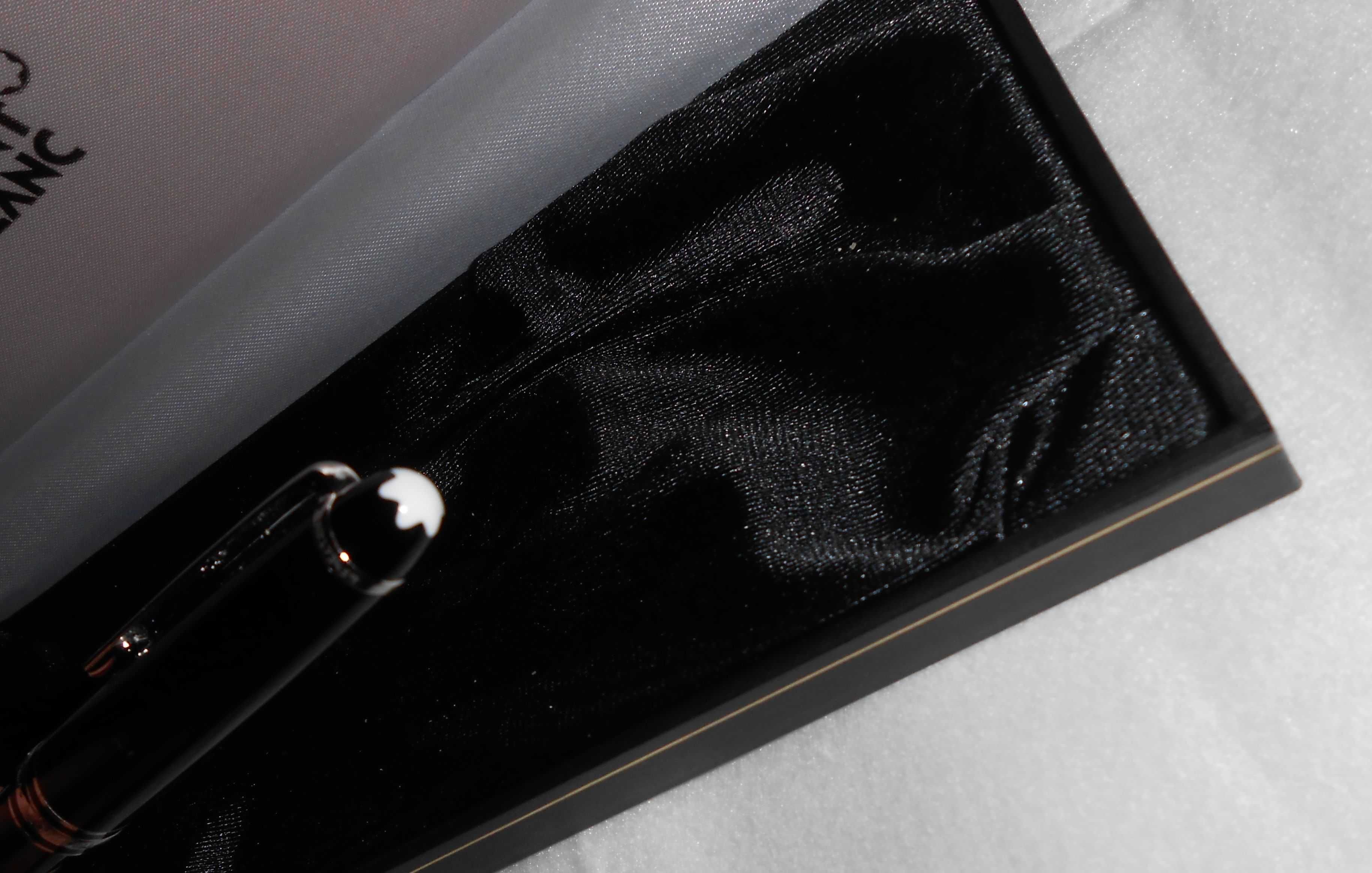 Химикалка Montblanc 100 % оригинална