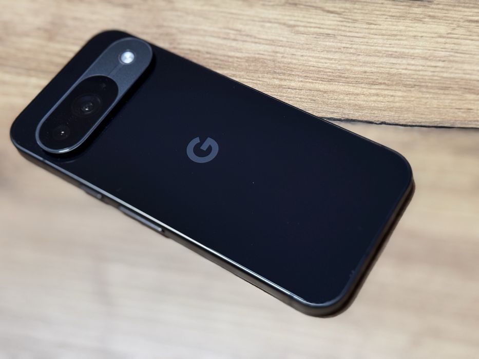 Google Pixel 9 12/256 black