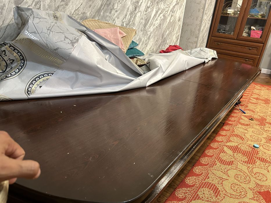 стол гостевой, раскладной, красивый цвет