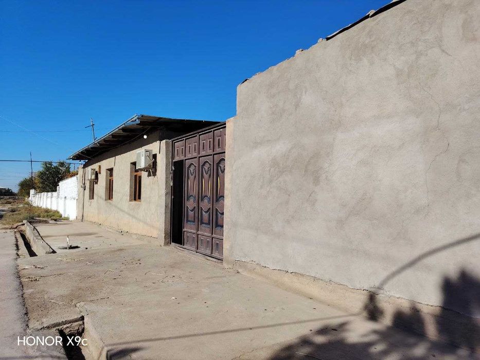 8 sotix hovli sotiladi