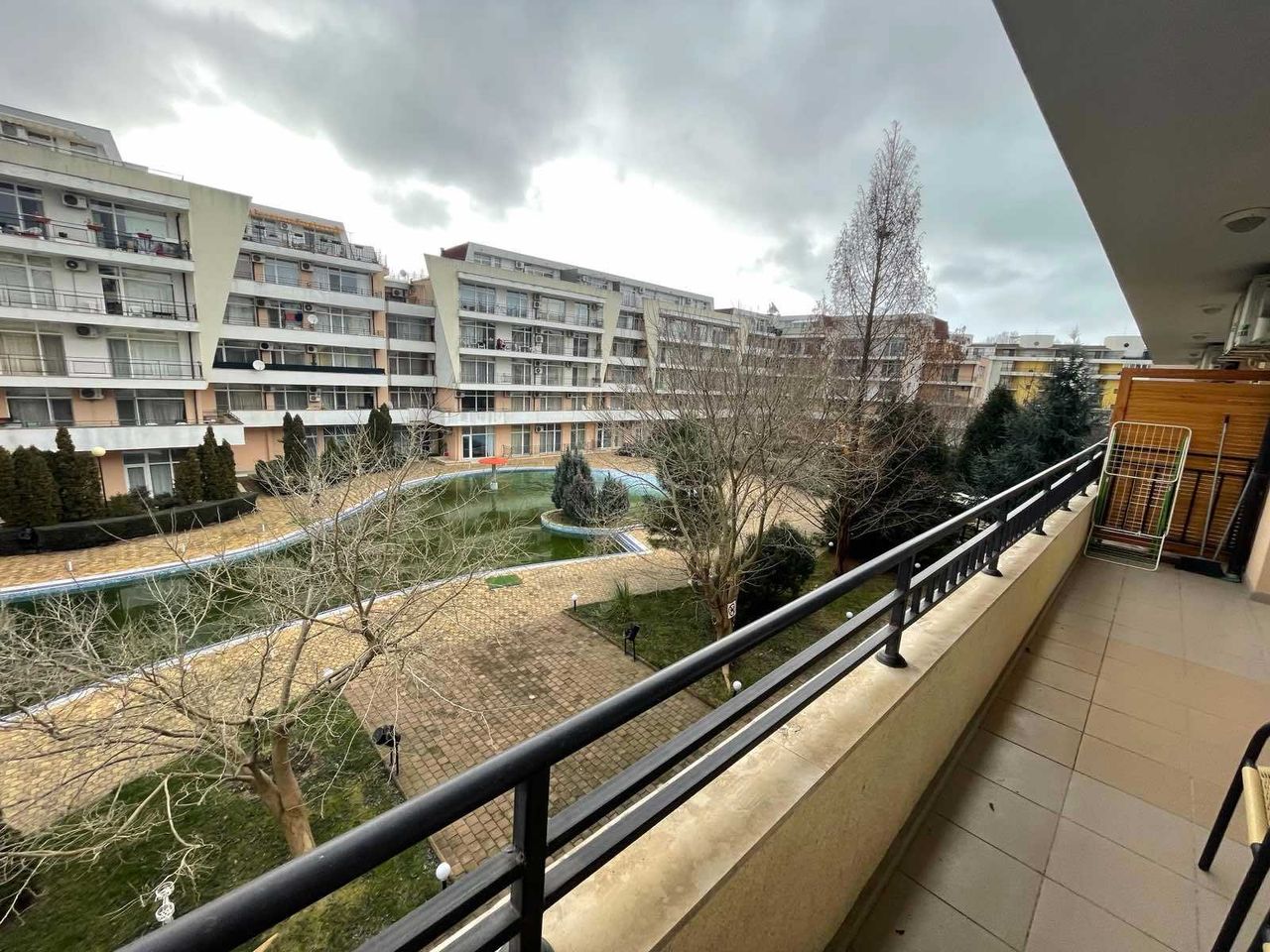 Продава се Двустаен апартамент в к.к. Слънчев бряг - 72 кв.м за 967 €/кв.м - Снимка #13