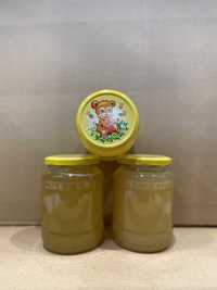 Vand miere de albine 100% naturala , rapita si poliflora