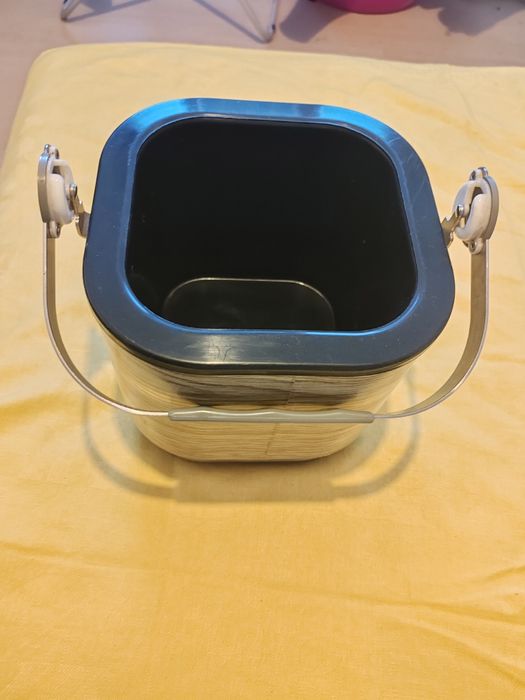 Термос контейнер за храна