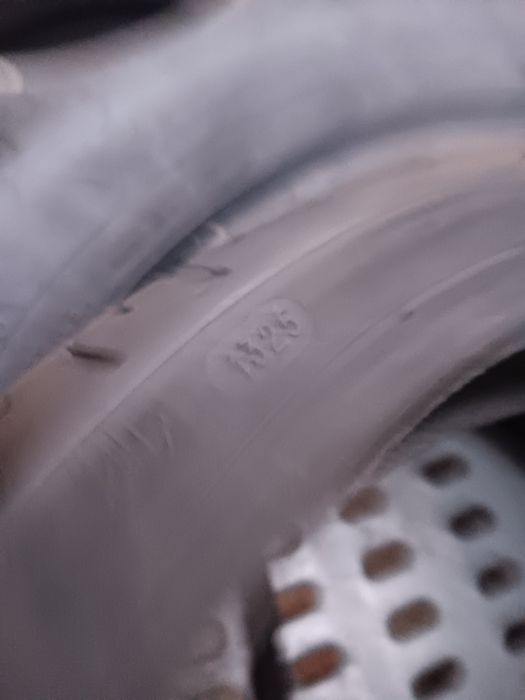 Michelin 120 70 zr17 предна гума мотор
ПРЕДНА ГУМА PILOT ROAD 4 120/70