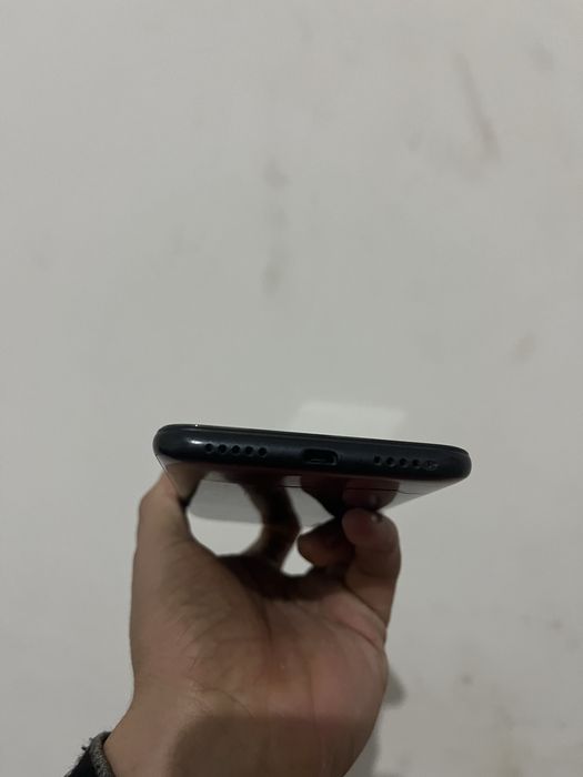 Redmi 7  sotiladi srochni 450ming oʻtb beraman