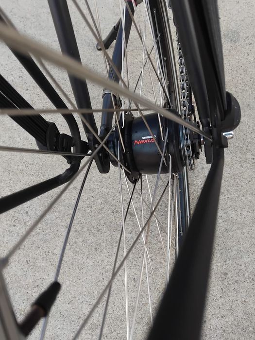 Vând bicicleta Giant din aluminiu