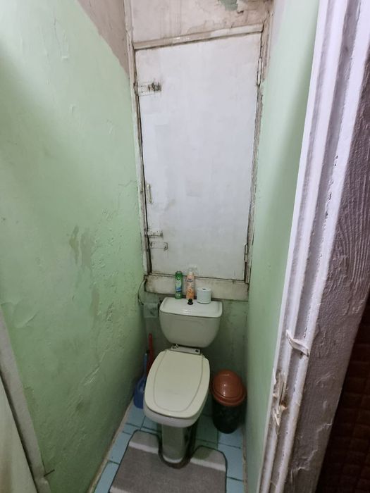 Квартира продаётся Чиланзар 20 квартал 2/2/4 балк 1,5*6 айген